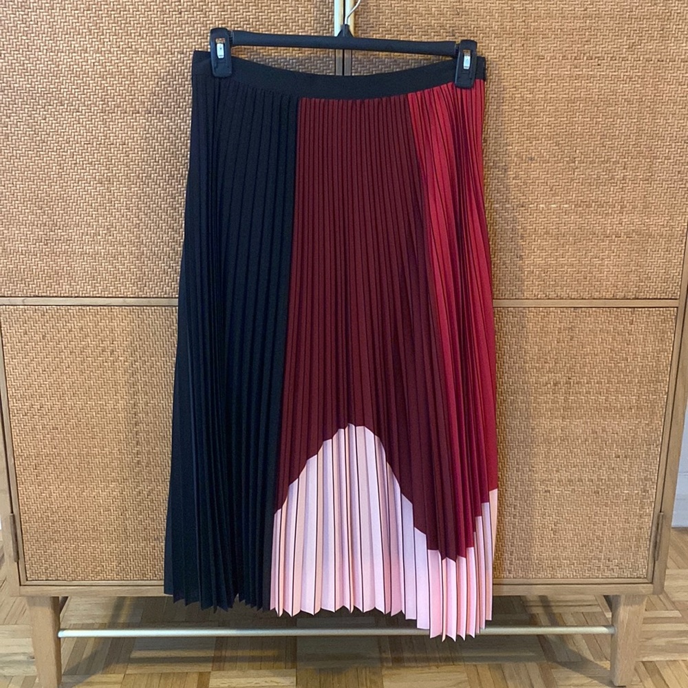 Reiss pink and black pleated skirt